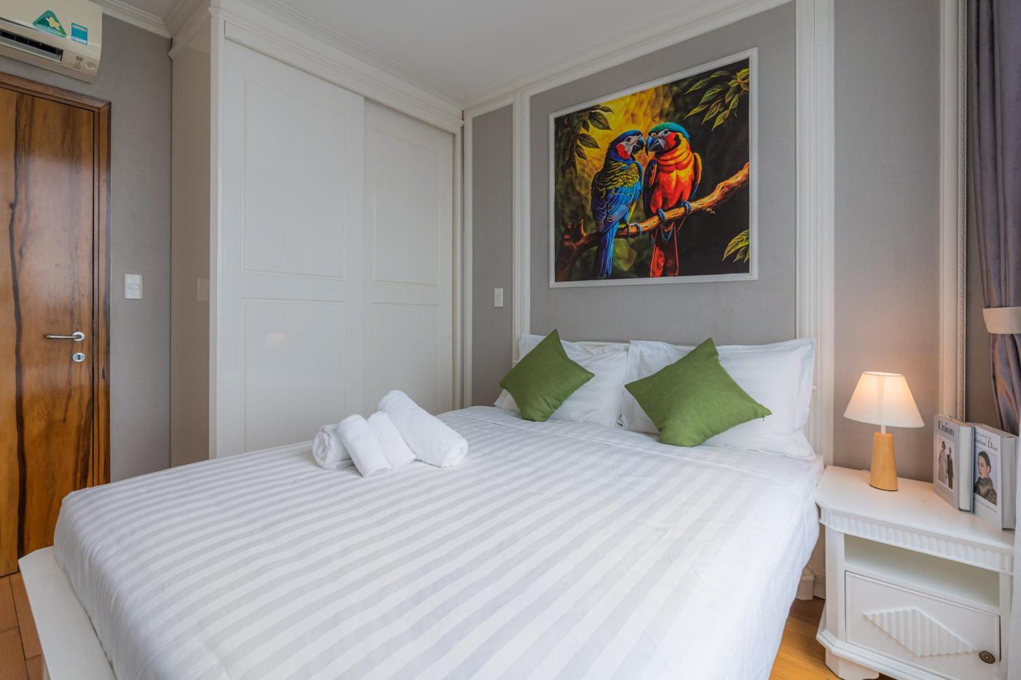 Leman Luxury * Ho Chi Minh City