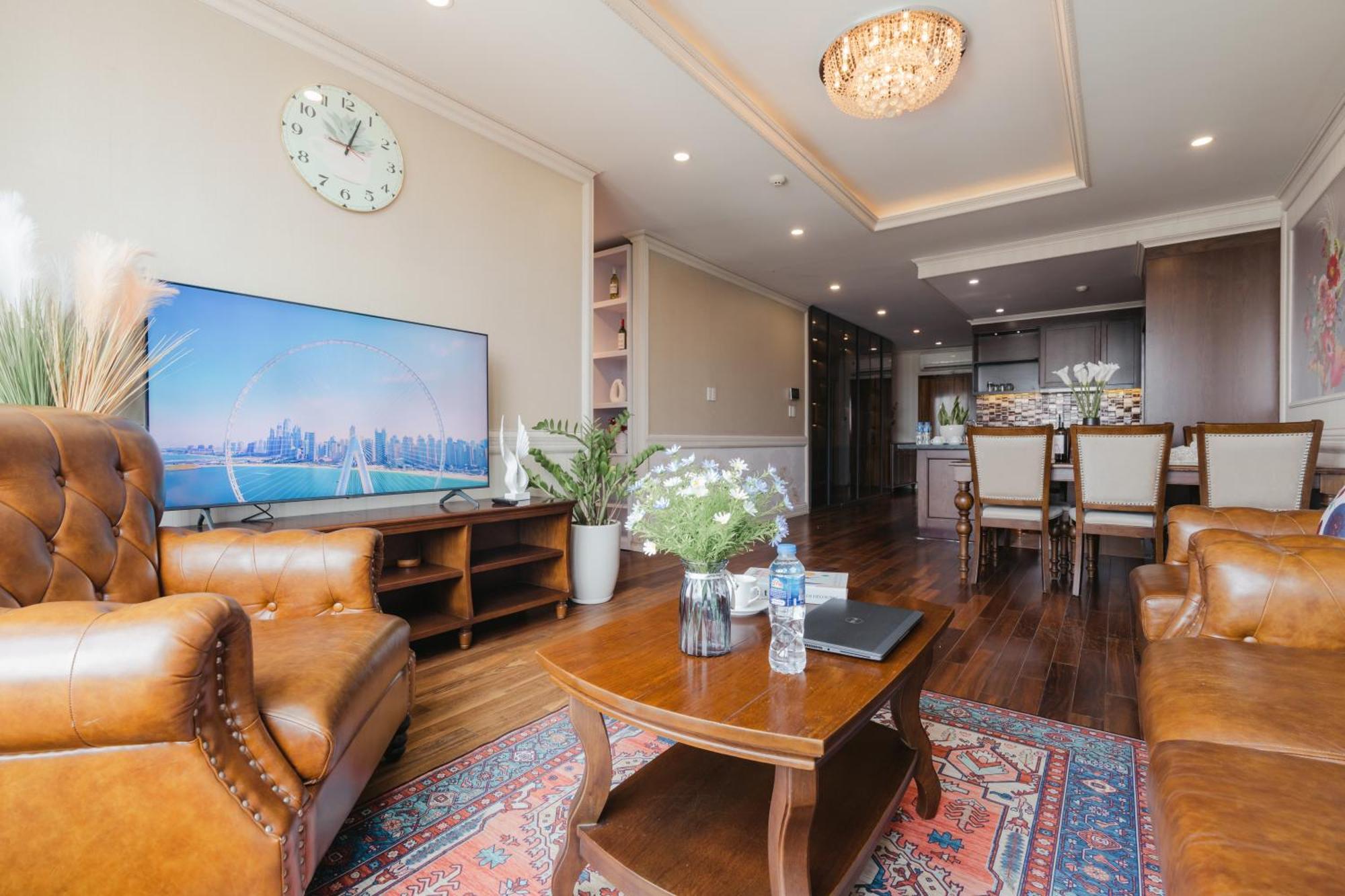 Leman Luxury * Ho Chi Minh City